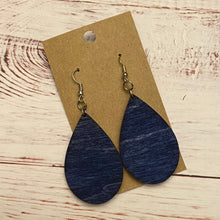 Load image into Gallery viewer, Raindrop Design Wood Earrings