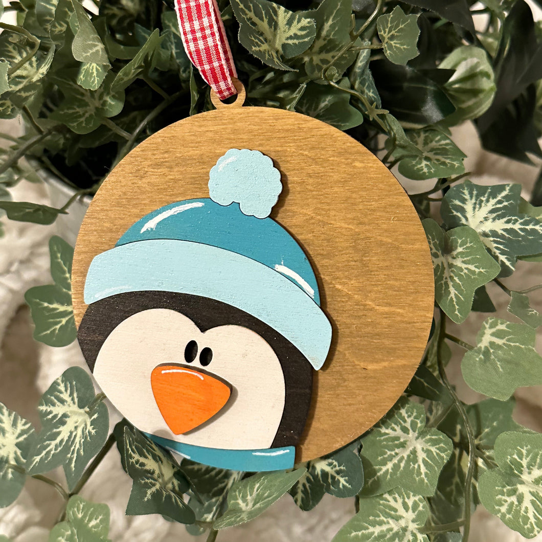 Holiday Head Penguin Ornament - 3D