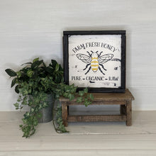Load image into Gallery viewer, Farm Fresh Honey