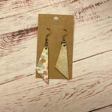 Load image into Gallery viewer, Confetti Pastels Design Wood Earrings
