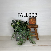 Load image into Gallery viewer, Interchangeable Square Inserts - Fall
